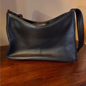 Giani Bernini Classic Women’s Black Leather Bag